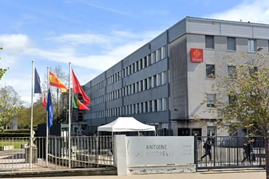 Lycée Antoine Bourdelle (Licence Pro)